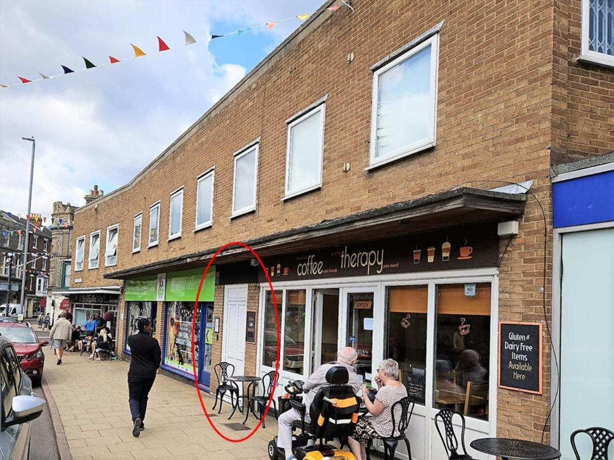 Charming 1-Bed Apartment In Cromer Town Centre Exterior photo
